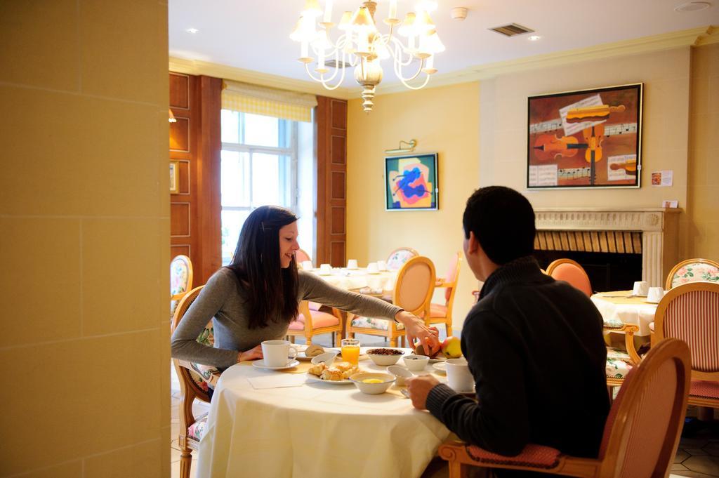 Le Grand Hotel Сен-Кантен Екстер'єр фото